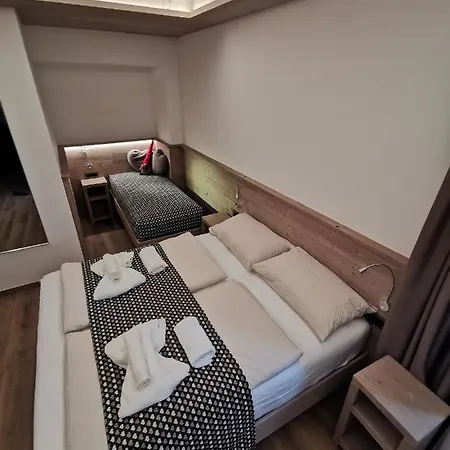 فندق مبيت وإفطار Verdi Armonie Lozzo Cadore